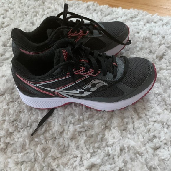 Saucony Cohesion Sneakers, Size 7 - Picture 5 of 7
